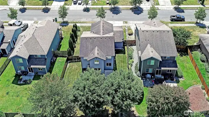 Private Established Landscaping overlooking Back~ Private Established Landscaping overlooking Back~