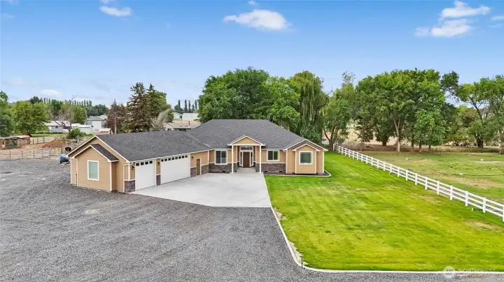 Built in 2019 with the perfect blend of style and functionality.