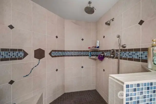 The Owners shower is a complete Spa Experience!