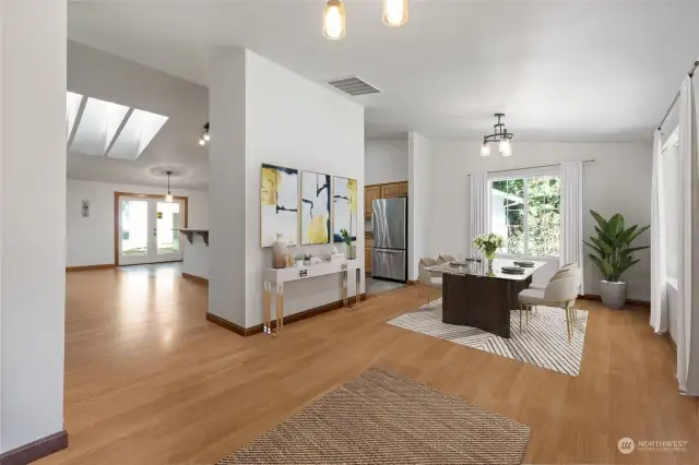 The dining room virtually staged
