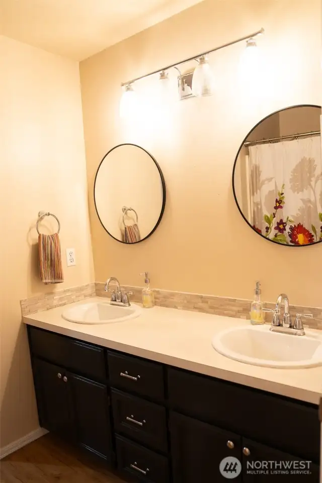 Primary ensuite