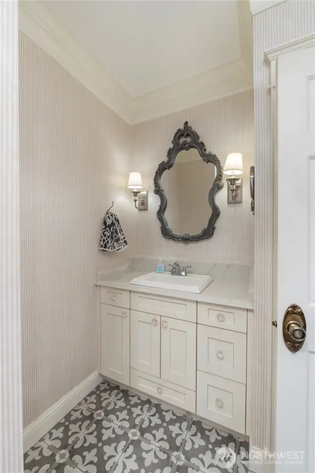 Upstairs updated hall bath
