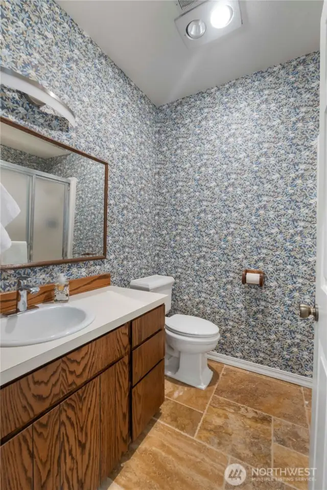 Lower level 3/4 bath