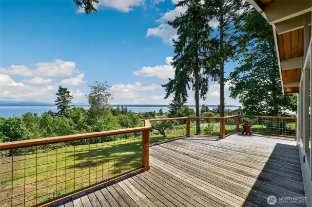 A rare opportunity to own 77.5 feet of waterfrontage in the Camano Country Club!