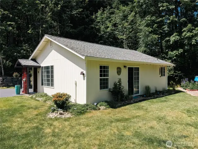 920sf ADU. Many uses including Multigenerational, Studio, Daycare, Guest quarters, Office and more. #10920 Chaucer St SE, Olympia, WA 98501
