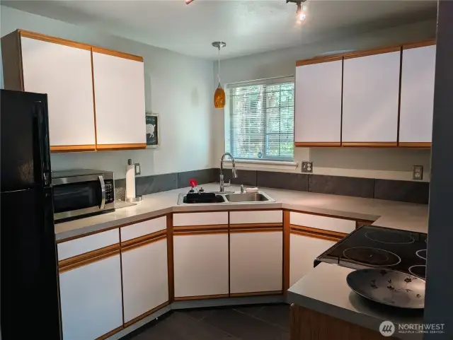 Kitchen in Adu. #10920 Chaucer St SE, Olympia, WA 98501
