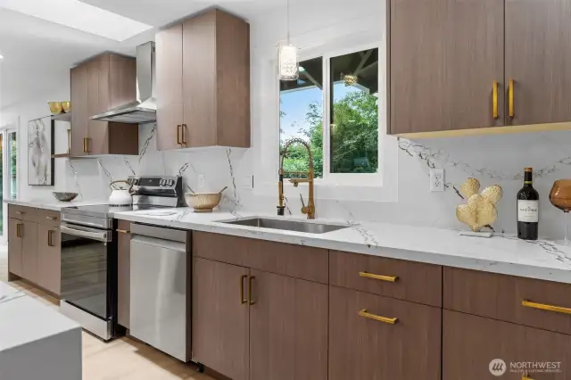 All new Stainless steel appliances