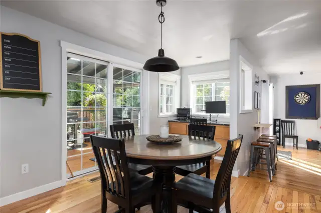 There's a nook for more informal meals and a desk area with lots of light.