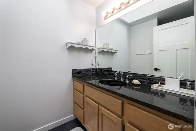 The upstairs main bath has lots of counterspace!