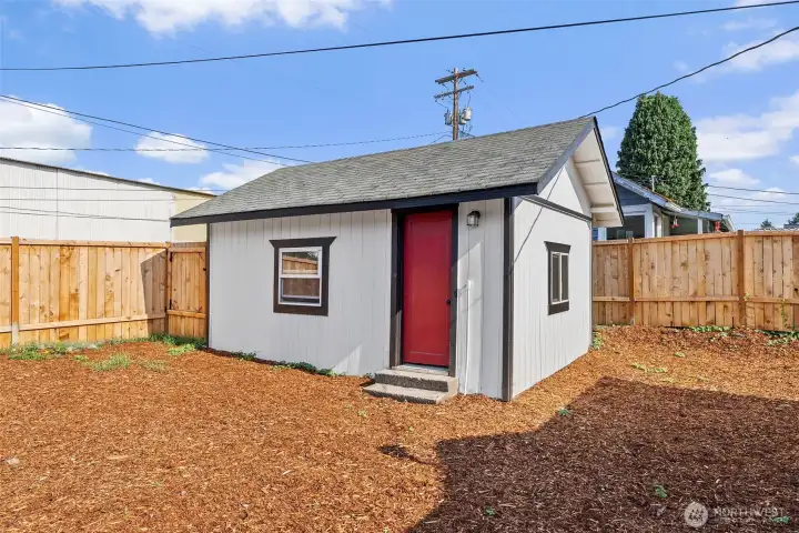 Garage/Shop