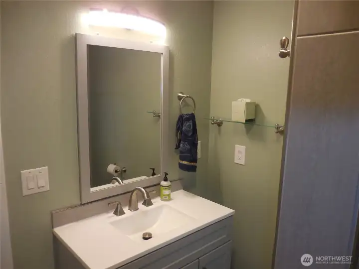 Main Bathroom