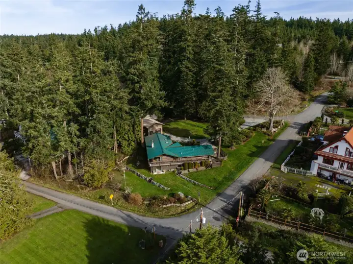 Aerial View, spacious 3/4 acre lot.