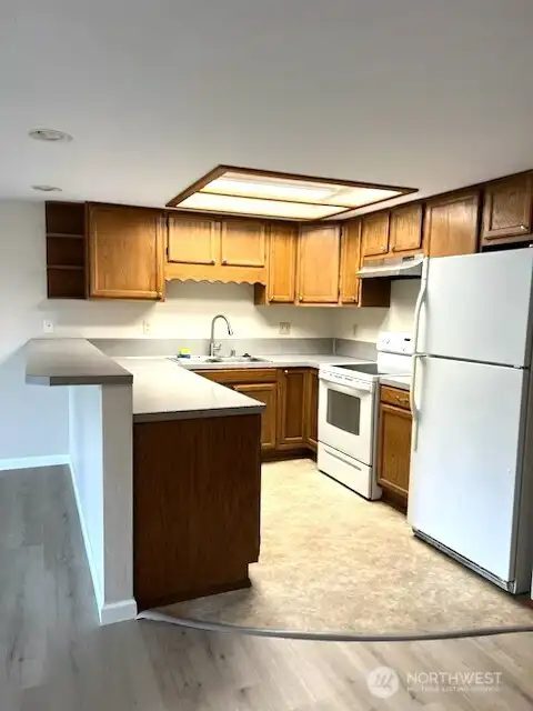 Unit 2, 3 bed 2 bath