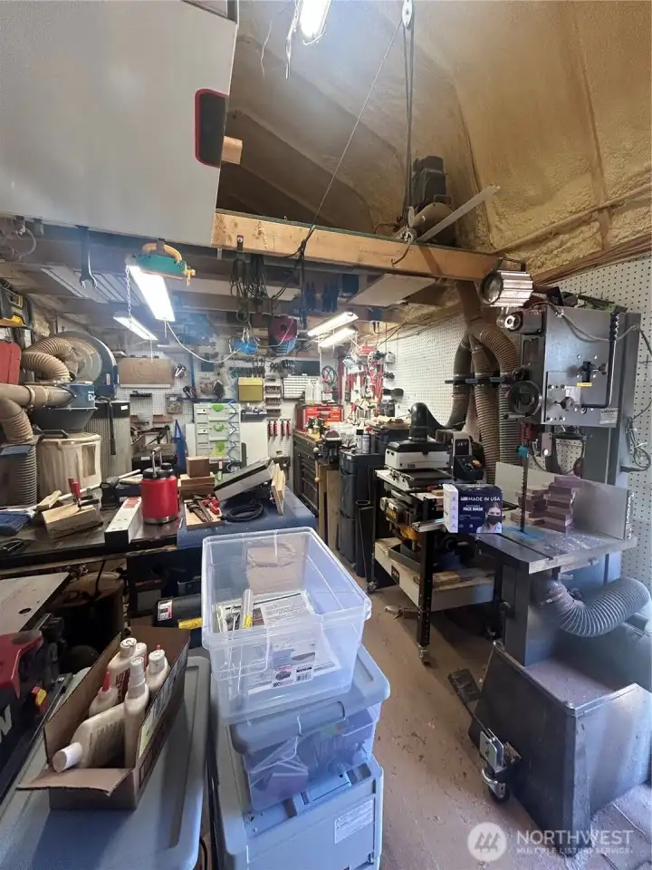Shop Shop