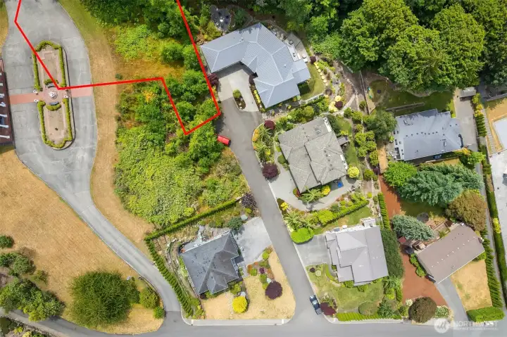Lot lines are approximate
