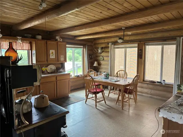 Main Cabin Dinning room