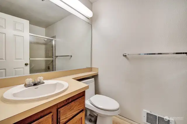 Three-quarter guest bathroom.