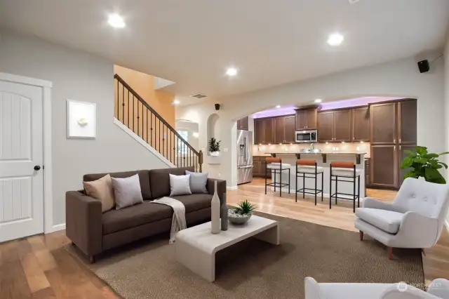 Open floor plan perfect for entertaining. Virtually Staged