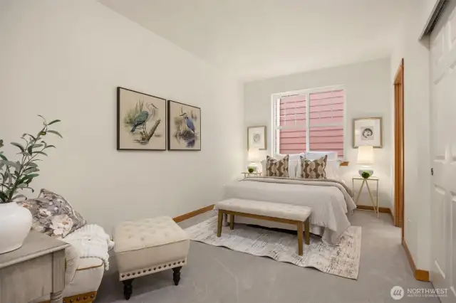Main floor primary suite!