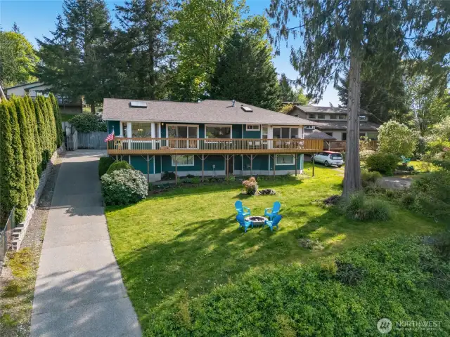 Nestled in a peaceful and picturesque waterfront community, this charming single-level home offers the perfect balance of comfort, nature, and everyday functionality.