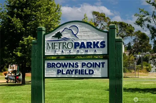 Less than a mile from your front door, Browns Point Playfield offers open green space, tennis courts, playgrounds, and room to roam beneath big Northwest skies. Whether you're tossing a frisbee, chasing the kids, or simply soaking up the community spirit, it’s a beloved neighborhood hub—and a perfect extension of life at Caledonia Cove.