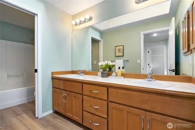 Full Guest Bath