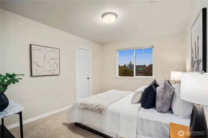 2nd bedroom