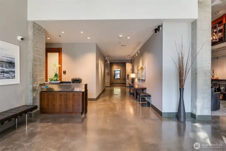 Mosler Lofts: Friendly, seasoned staff.