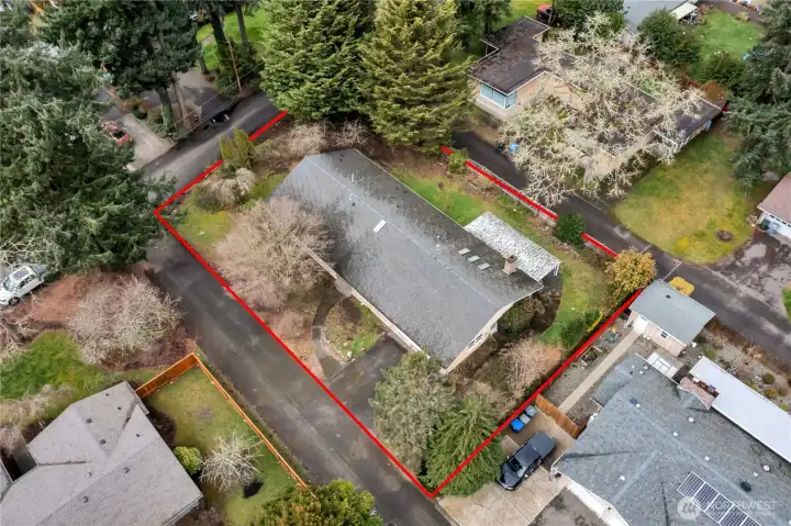 Approximate lot lines - buyer to verify all