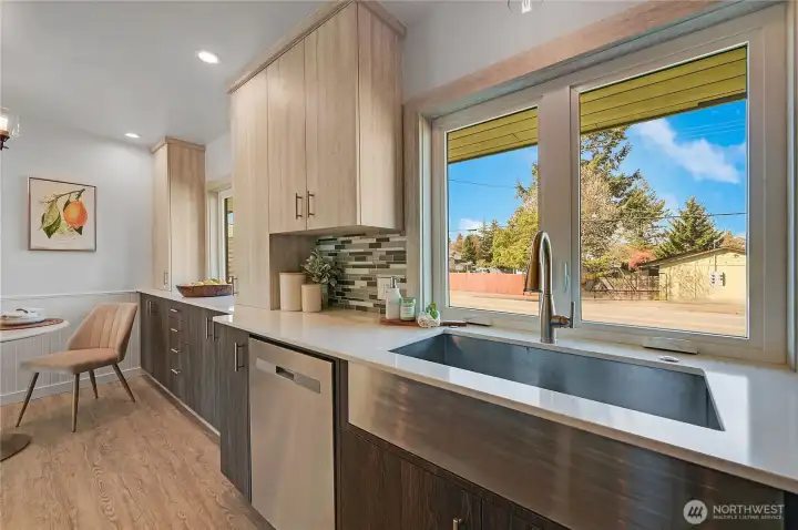 A lot of thought went into the efficient use of space designing the kitchen, it is really pretty