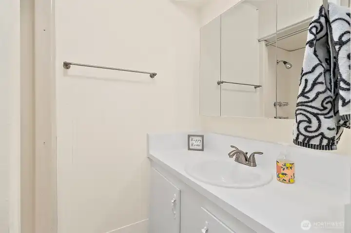 Primary bath.