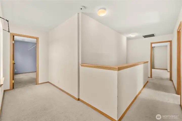 Upper level - showing the layout of the rooms.