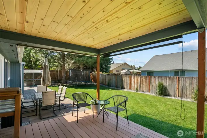 Covered patio perfect for entertaining.