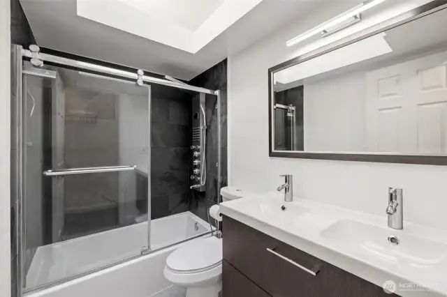 Full Main Bath