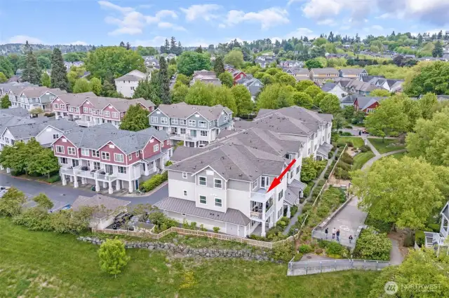 Over 95 mature trees have been saved at High Point. Preserving these heritage trees makes High Point a beautiful and healthy place to live. When the new construction homes were planned, approximately 2,600 street trees were also added to High Point as part of the site's redevelopment. An exceptional, green master planned community with sustainable design in charming West Seattle.