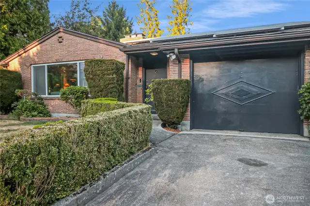 Classic mid-century bungalow in an ideal setting.