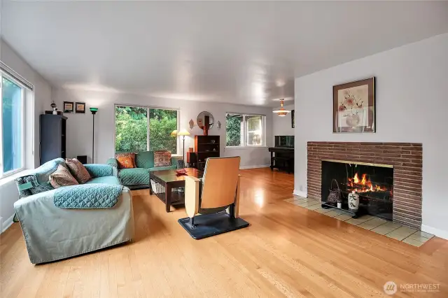 Genuine oak hardwoods flow throughout the main level.