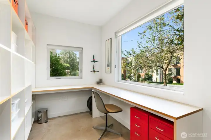 A turnkey office complete with built ins.
