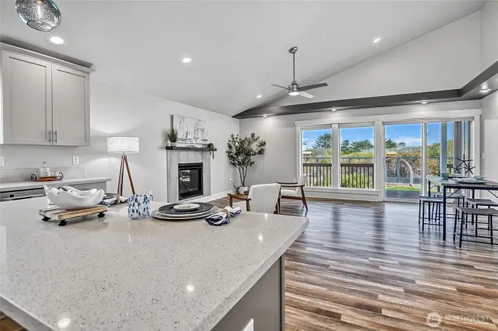 Stone Slab Quartz Countertops