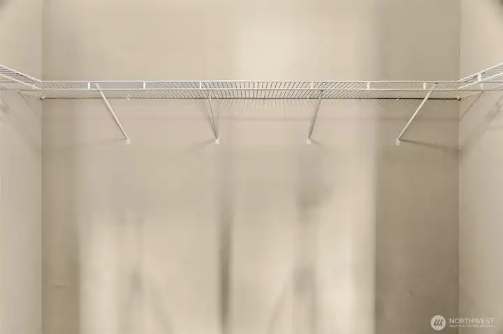 Walk-in Closet