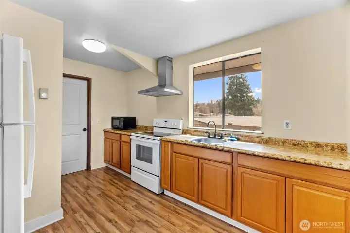 Community Clubhouse Comes With Kitchen / Casa Club Con Su Propia Cocina