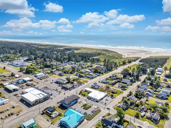 Located in downtown Ocean Park, close to restaurants, shopping, banking, and community events.