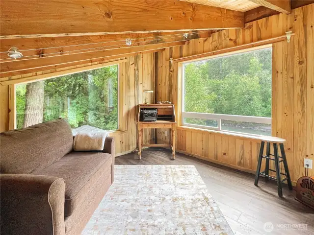 UPSTAIRS LOFT WITH SLEEPER SOFA AND RIVER VIEW
