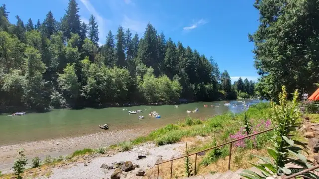 TOUTLE RIVER VIEW