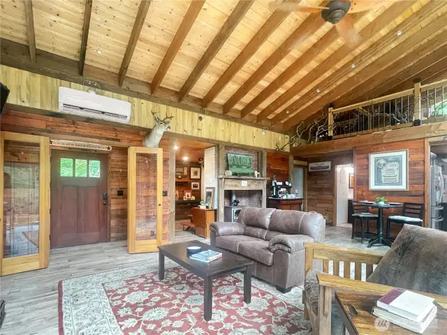 LODGE LIVING ROOM WITH WOOD STOVE