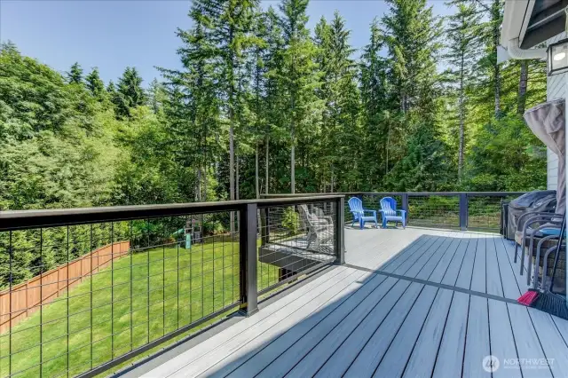 An awesome deck to entertain on.  Imagine BBQ's this summer!
