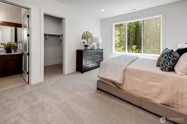 Main Floor Guest Suite