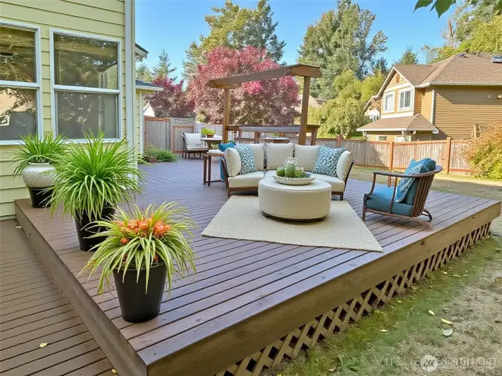 Deck virtually staged