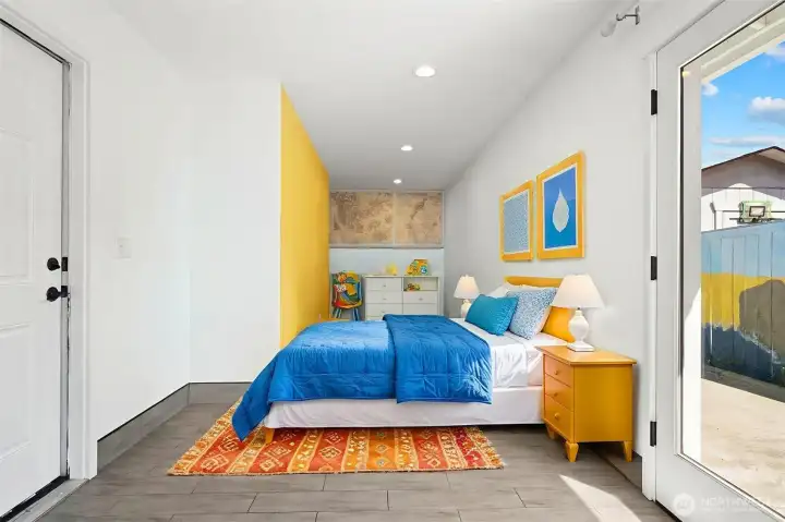 Virtually Staged bonus area (could be 3rd bedroom if finished)