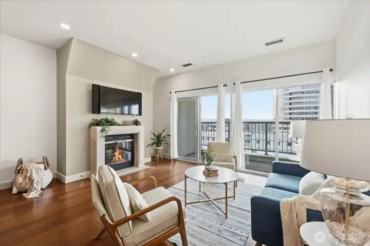 Living Room, Hardwood Floors, High Ceilings, Large Windows